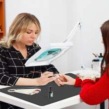 Estera de mesa para uñas de arte negra, cojín de soporte de brazo portátil y plegable para arte de uñas, suave estera de mesa impermeable de arte de uñas de microfibra de PU especial, adecuada para manicurista, práctica de manicura en casa, gran alfombrilla para mouse de oficina, alfombrilla de mouse impermeable para juegos.