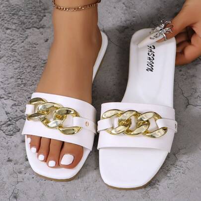 女款白色鏈扣拖鞋，夏季家居拖鞋，舒適且時尚戶外拖鞋