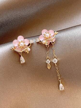 MESTILO 1 对不对称树脂花朵和流苏耳坠耳环，适合女性日常佩戴，新中式风格