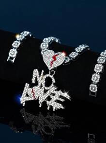 1pc Fashionable Creative Zinc Alloy Rhinestone Pendant Necklace With Greeting Card Jewelry Box For Mother's Day, Women