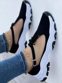 Women Platforms & Wedge Sandals - 黑與白 - 查看 3
