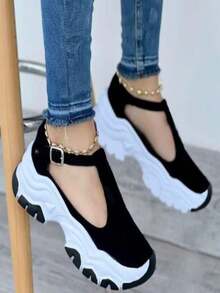 Women Platforms & Wedge Sandals - 黑與白 - 查看 2