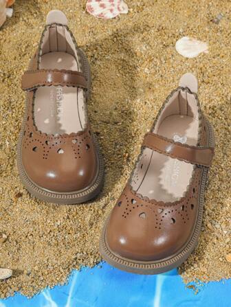 Summer Children's Sandals, Brown Girls' Comfortable Flat Princess Shoes, Beige Small Leather Shoes