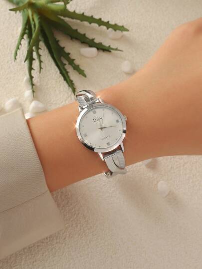 DISU Disu Ladies Zilver Stainless Steel Strap Classic Business Horloge Rhinestone Quartz Movement. As Students Returning To School view 4