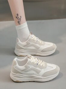 Nuove scarpe sportive casuali da donna con punta tonda, con design di allacciatura alla moda e materiale traspirante e confortevole