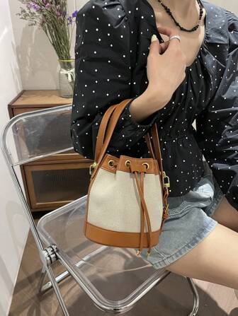 Summer Women Crossbody Bucket Bag With Unique Design And Color Blocking, Multi-Functional Tote Bag