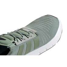 Adidas 阿迪达斯 | Swift Run 23 跑鞋 - 綠/綠/幻銀 - 查看 10