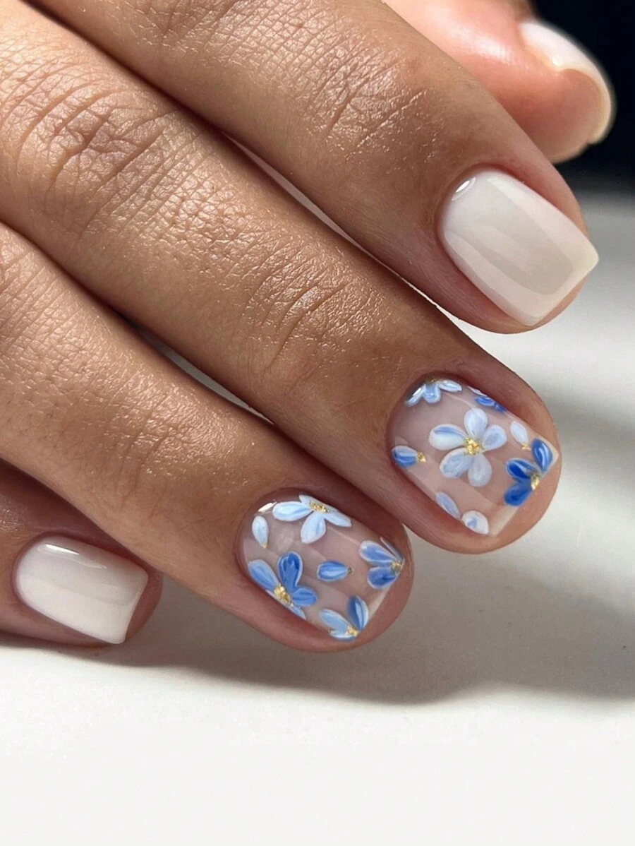 24pcs Short Square Fake Nails Cute Blue Flower And Ivory White Design Press On Nails Kit Nail Supplies