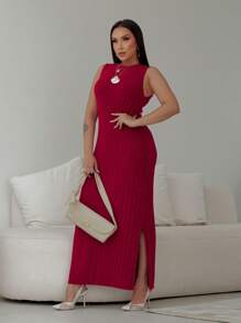 Vestido Longo Tricot Mousse com Fenda Sem Manga