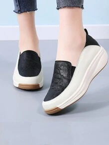 Women's Floral Pattern Flat Loafers, Casual Slip-On Thick Bottom Shoes, Comfortable Sneakers, Camouflage Position Random - Black - View 8