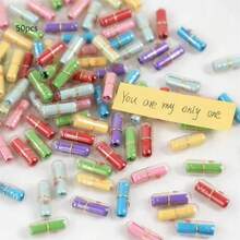 50 pezzi Capsule-Bottiglie trasparenti mini carine a forma di capsula, contenitore per messaggi, lettere, amicizia, note d'amore, adatto per decorazioni matrimonio, regali di San Valentino, bomboniere per feste - Multicolore - Visualizzare 5