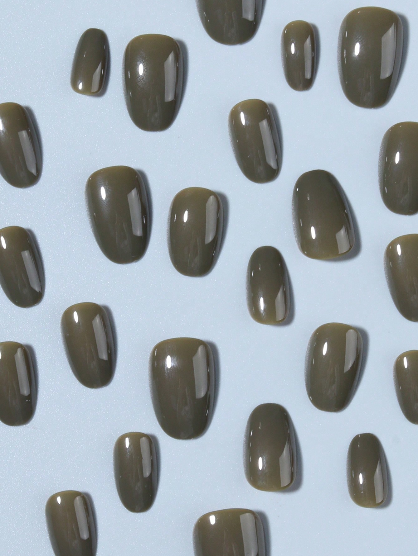 مجموعة 24 قطعة أظافر لصق قصيرة باللون العاري اللما...