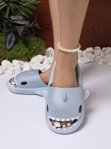 2024 Women's New Shark Slippers, Parent-Child Style, Popular Couple Style, Cute And Comfortable For Indoor And Outdoor Use, Anti-Slip, Large Size Home Slippers, 32-35 Size Is Suitable For Children, This Model Runs Small, Please Order One Size Up.