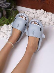 2024 Women's New Shark Slippers, Parent-Child Style, Popular Couple Style, Cute And Comfortable For Indoor And Outdoor Use, Anti-Slip, Large Size Home Slippers, 32-35 Size Is Suitable For Children, This Model Runs Small, Please Order One Size Up.