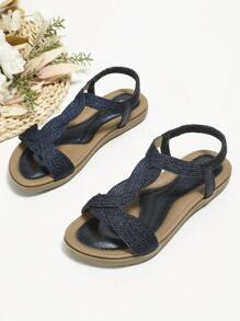 Chaussures pour femmes grandes tailles en pierres précieuses croisées et plates avec découpes, chaussures d"été confortables de style bohémien pour femmes - Bleu marine - Voir 4