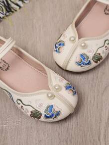 1pair Girls 2024 New Spring/Summer Chinese Embroidered PU Shoes With Pearl Decoration, Closure, Retro & Casual - Beige - View 6