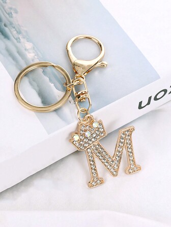 1入字母首字母鑰匙扣閃亮鑽石合金鑰匙扣圈袋背包吊飾行李牌女性女孩母親節父親節禮物