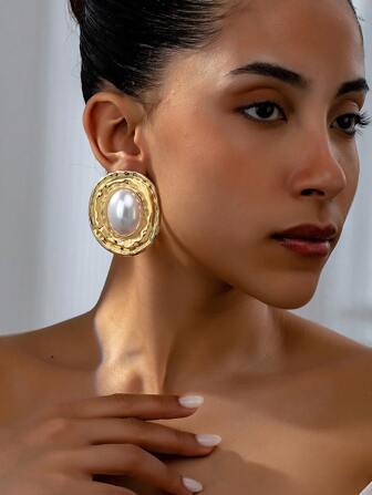 1 par de aretes para mujer elegantes de estilo vintage con textura geométrica y colgante de perla ovalada incrustada