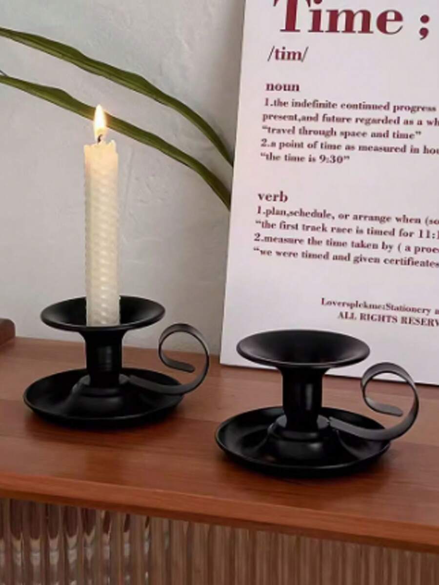 中世紀風格手持燭台，復古鐵藝家居裝飾，Ins客棧軟裝氛圍設置，拍照道具