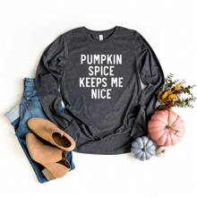 Pumpkin Spice Keeps Me Nice | Long Sleeve Graphic Tee - Màu xám đen - Xem 2