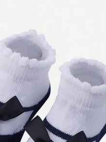 5 pares de calcetines de bebé lindos y cómodos con rayas multicolores, decorados con lazo y letra - Multicolor - Ver 4