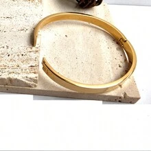 1 pièce Bracelet simple en acier inoxydable avec fermoir doré brillant, design minimaliste, unisexe