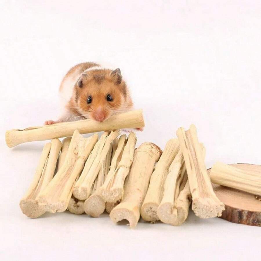 Hamster Rabbit Guinea Pig Chinchilla Chew Stick Snack 100g, Made Of Sweet Bamboo And Loofah For
