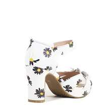 Daisy Floral Retro Heels - WHITE FLORAL - View 8