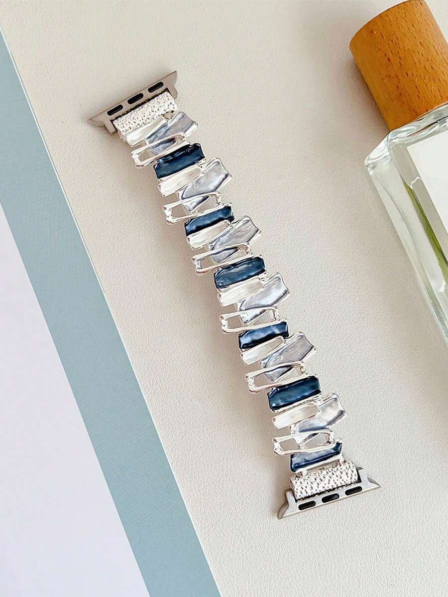 1 件女式创意时尚彩色不对称几何弹性锌合金手链表带兼容 Apple Watch 38 毫米 40 毫米 41 毫米 42 毫米 44 毫米 45 毫米 49 毫米，兼容 Ultra Ultra 2 SE 9 8 7 6 5 4 3 2 1 - 藍白銀色 - 查看 1