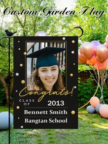 1PC 12*18in, Graduated Custom Black Garden Flag, Congratulation Text Custom, Double-Sided Garden , Yard Decoration, Outdoor Decoration, Home Decoration, Party Decoration, Suitable For All Seasons, A Gift To Family, Personalized Gift, Flagpole Not Included