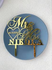 Personalized Mr & Mrs Wedding Cake Topper Customized Wedding Date And Last Name To Bride And Groom Rustic Wedding Anniversary Cake Topper 1pc Waterproof, Ornamental Exquisite, Stylish, Fashionable, Modern Custom, Personalized For Children's Day, For Father's Day, For Graduation, For Weddings, For Housewarming Dining Room, Living Room, Bedroom, Tea Room, Home, Christmas