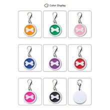 1 pieza de etiqueta de identificación de mascota personalizada y personalizada en forma redonda plateada con huesos azules, con la parte posterior para grabar el nombre de la mascota, información de contacto, dirección, etc., grabado para prevenir la pérdida de la etiqueta de identificación de la mascota, adecuada para perros grandes, medianos y pequeños.
