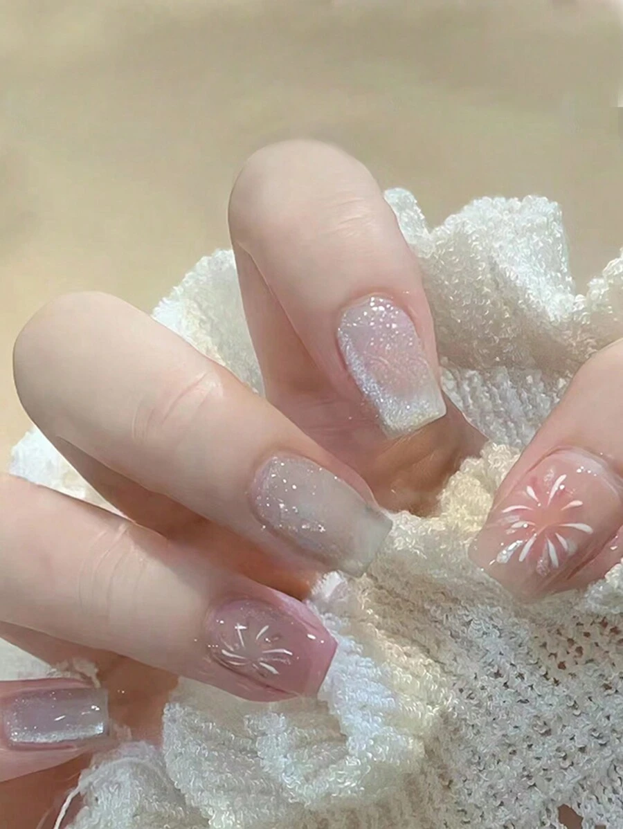 24入組短款法式貓眼煙火漸變假指甲，附指甲文件和果凍膠壓光指甲，美甲用品