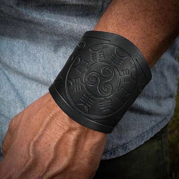 Viking Vegvisir Embossed Leather Arm Armor 2 Colors LARP Gauntlet Leather Armor Bracer