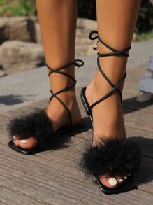 女士平底涼鞋，時尚休閒海灘拖鞋，配有毛飾和皮帶，加大碼歐美風格鞋款 - 黑色 - 查看 4