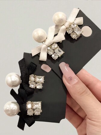 1 pièce Clip à cheveux en alligator avec fausse perle colorée, perles et cristal, nœud papillon. Accessoire élégant et gracieux pour porter au quotidien, pour la Saint-Valentin. Pinces à cheveux et barrettes