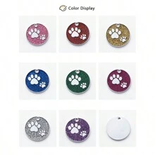 1pc klein formaat gepersonaliseerde huisdier-ID-tag met roze en zilverkleurige hondenpoot rond printontwerp. De achterkant van de tag kan worden aangepast met de naam van het huisdier, contactgegevens, adres, enz. Deze gegraveerde en anti-verloren huisdier-ID-tag is geschikt voor kleine honden en katten
