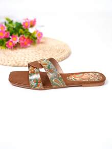 2024 New Fashion Women Casual Slippers Lightweight Non-Slip Flat Sandals  Open Toe Mix Color Roman Slip On Beach Sandals