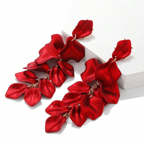 2 pièces Boucles d'oreilles clip exagérées de style européen et américain, style rétro avec fleurs, feuilles et glands, boucles d'oreilles clip de haute qualité pour femmes sans perçage pour la Saint-Valentin