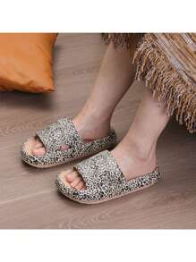 Sandalias de mujer de verano de nueva moda con estampado de leopardo de EVA, con alta elasticidad, suela blanda, para uso en casa y playa - Amarillo - Ver 2