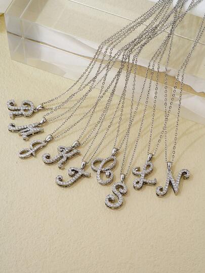 قلادة مكعب زركونيا تعليقة حرف قطعة واحدة