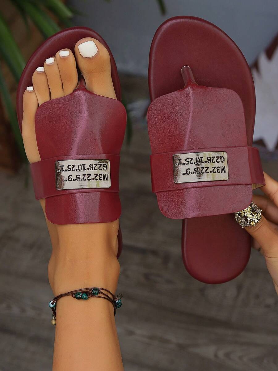 2024 Women s Flat Sandals Fashion Slip On Black Casual Beach Slippers 2024-women-s-flat-sandals-fashion-slip-on-black-casual-beach-slippers