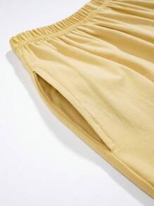 2 Pieces Soft & Comfortable Women Bamboo Fiber Pajama Set With Short Sleeve Top And Capri Pants