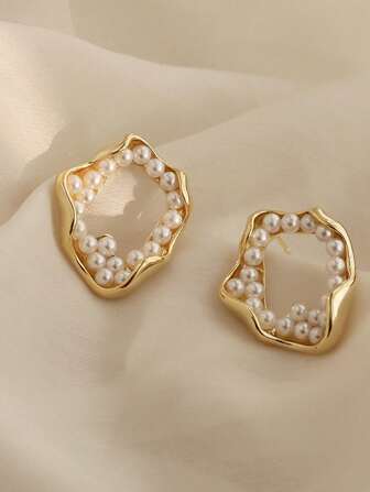 MESTILO 1pair Fashionable Asymmetrical Hollow-Out Shell & Faux Pearl Stud Earrings For Women, Valentine's Day Gift Valentines