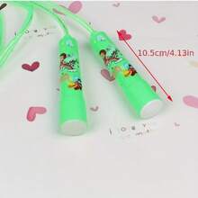 Cuerda de saltar con luz LED - Diseño de fibra óptica colorido - Resistente y flexible para ejercicios y diversión - Uso de día y noche (estilo al azar) - Todas las especificaciones - Ver 2