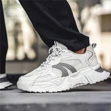 男士運動鞋，最新韓版透氣軟底跑步鞋，多功能厚底肥皂鞋