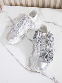 Giày vải canvas hoa vẽ tay bất đối xứng, giày thể thao thời trang thường ngày lưu hóa cổ thấp dành cho cả nam và nữ, giày đôi buộc dây họa tiết hoa thanh lịch, cỡ 44 - Bạc - Xem 8
