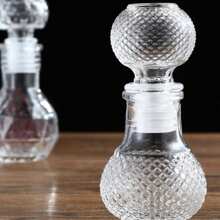 KIT Mini Garrafas De Vidro Sodo Calcico - 50ml Estilos enviados aleatoriamente