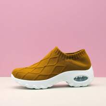 Women's Brown Diamond Shaped Loafers, Slip-On Knit Sports & Casual Sock Shoes, Lightweight Breathable Dance Shoes