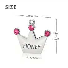 1入量身定制的頂冠形寵物標籤，適用於貓狗，具有寵物名字和ID標籤，時尚耐用的寵物吊墜配備鈴鐺